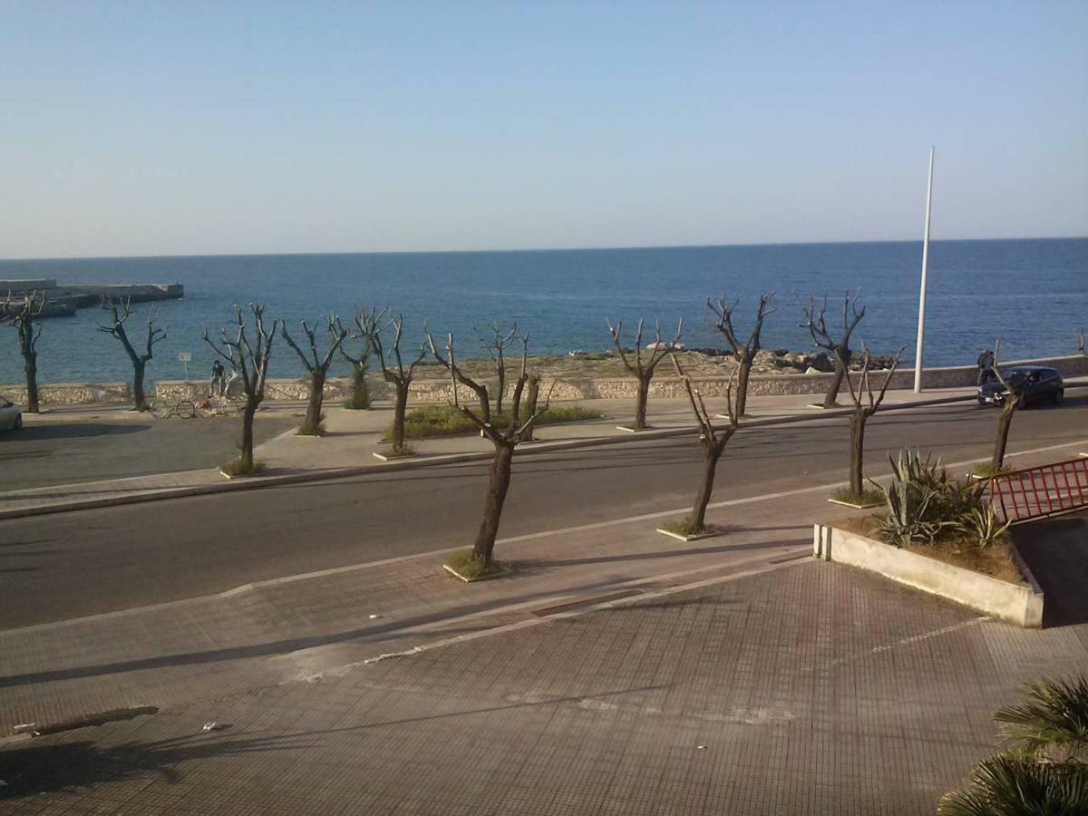 La Veranda Sul Mare Monopoli Exteriör bild